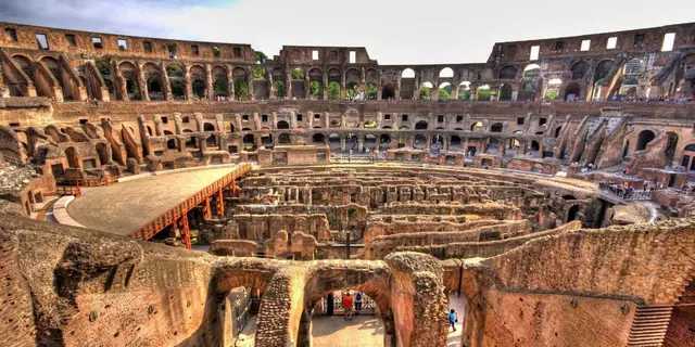 罗马斗兽场，不仅仅只是一座遗迹，更是庞大强盛罗马帝国的象征！