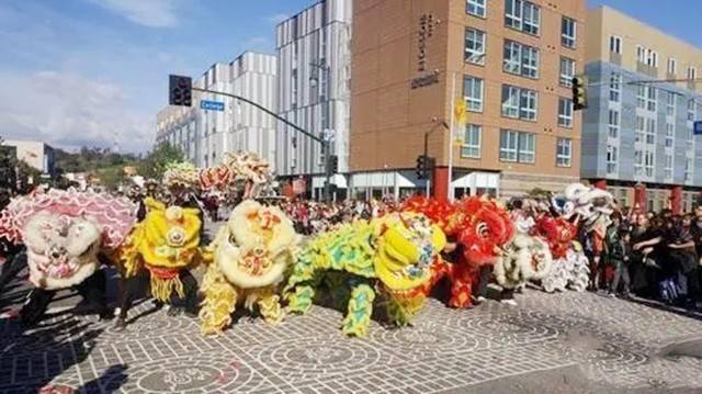 苏里南是怎样把中国春节定为法定节假日的？