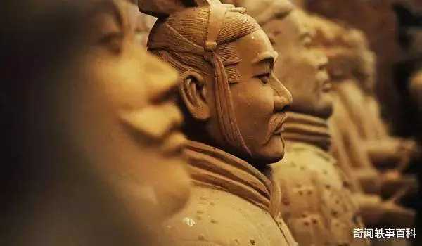 人数比汉族少很多，为什么人种分类，蒙古人代表了黄种人？